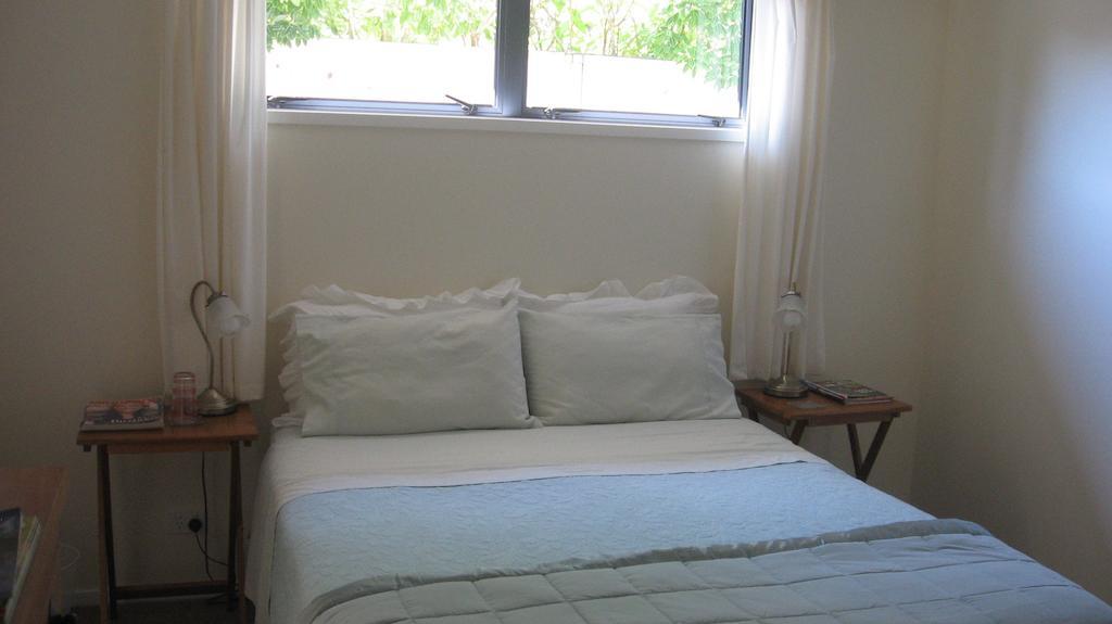 Kotuku Bed & Breakfast Whangamata Bilik gambar